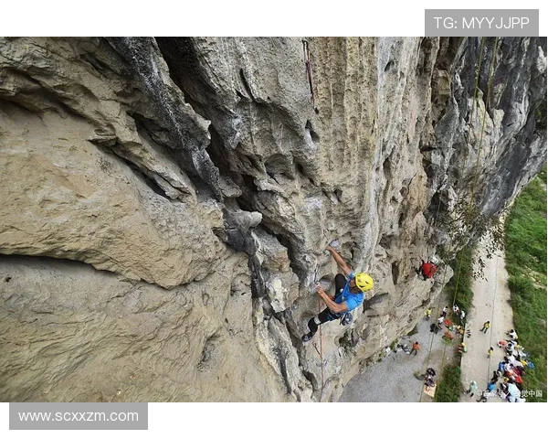 重庆攀岩队在极限运动嘉年华中的战术表现与精彩瞬间分析